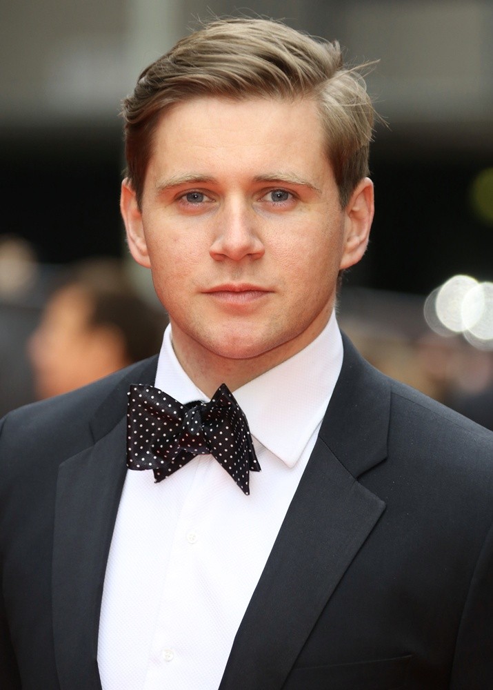 Allen Leech celebhairdo